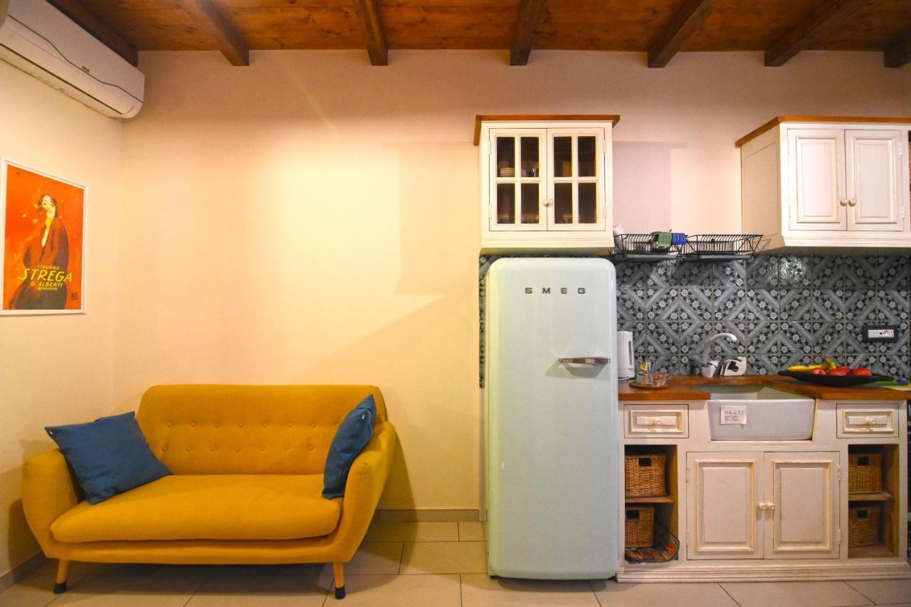 Appartamento Casa Giola Napoli Esterno foto